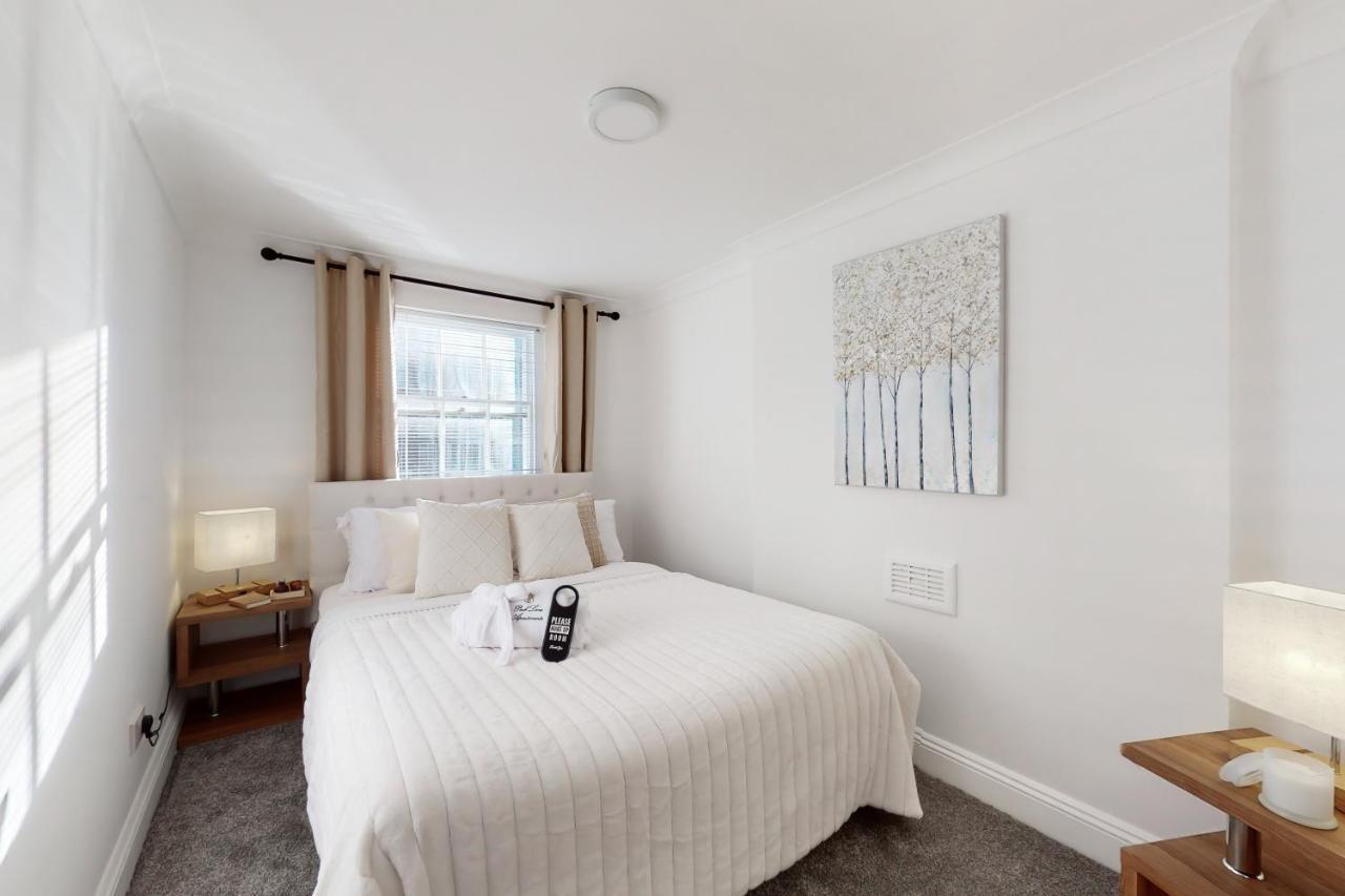 Park Lane Apartments Baker Street Londra Dış mekan fotoğraf