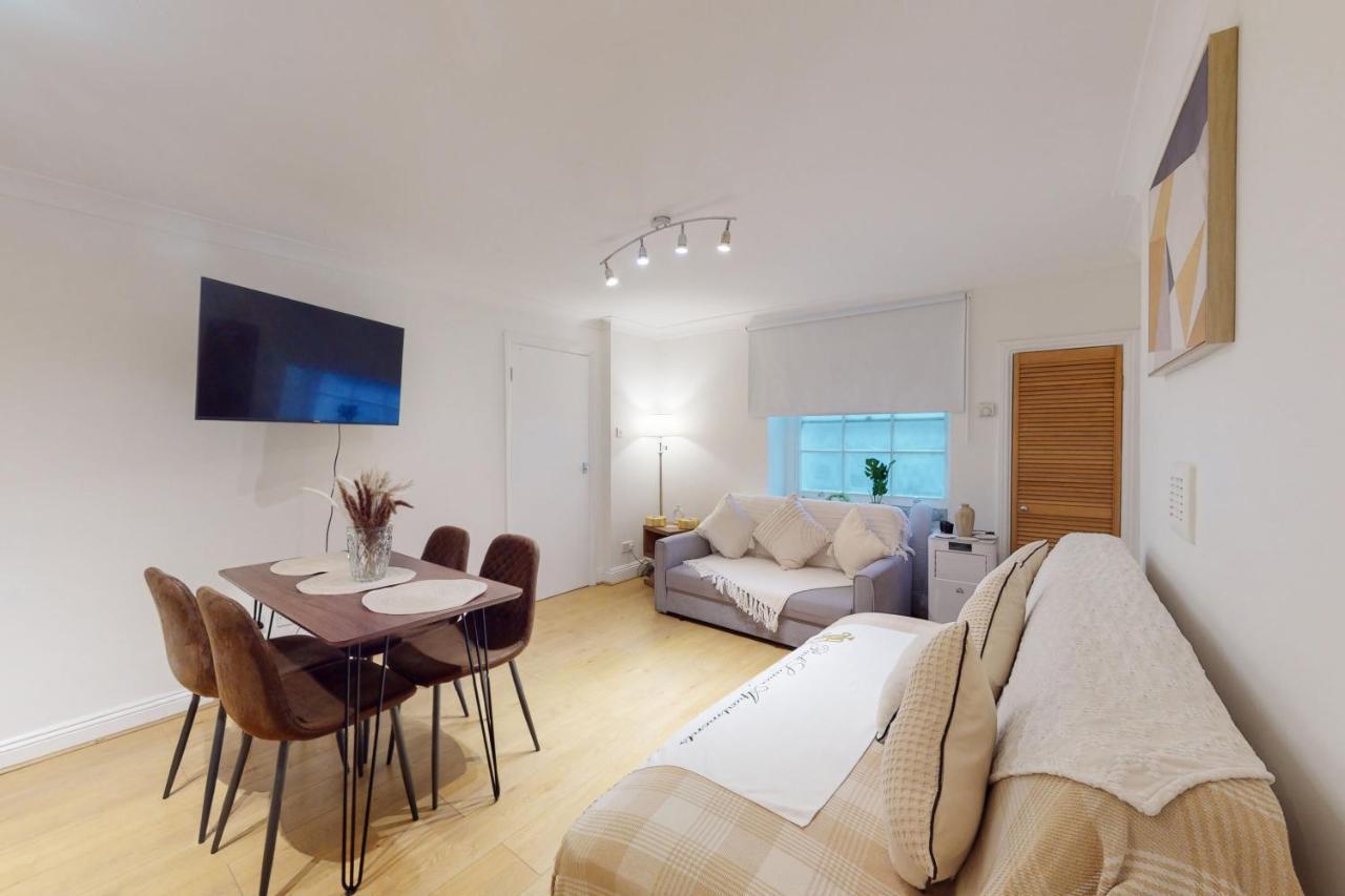 Park Lane Apartments Baker Street Londra Dış mekan fotoğraf